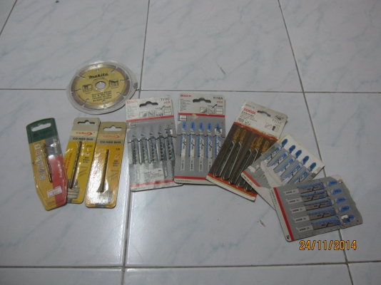 ขายใบจิ๊กซอและดอกสวานยกชุด