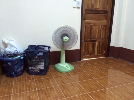 ขายด่วน  รถหกล้อดั้ม์   มิตซู  ยาง900 พร้อมใช้งาน  เอกสารพร้อม