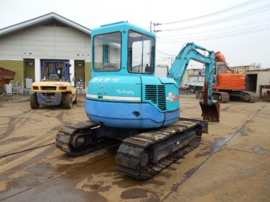 ราคาพิเศษ รถขุด คูโบต้า U-45 รุ่นใหม่ นำเข้าจากญี่ปุ่นแท้ๆ 090-986-2521 อ๊อบ