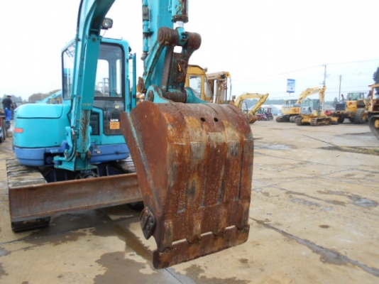 ราคาพิเศษ รถขุด คูโบต้า U-45 รุ่นใหม่ นำเข้าจากญี่ปุ่นแท้ๆ 090-986-2521 อ๊อบ