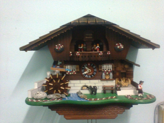 นาฬิกานกฮูกสวิชโบราณ