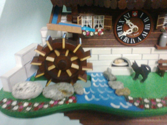 นาฬิกานกฮูกสวิชโบราณ