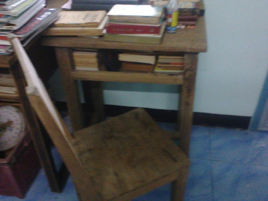 ชุดโต๊ะนักเรียนไม้สักแผ่นเดียว