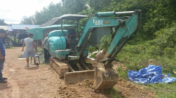 PC35-8 รถสวย สภาพดี พร้อมใช้..รถทำงานดี แน่นๆ ช่วงล่างสวย