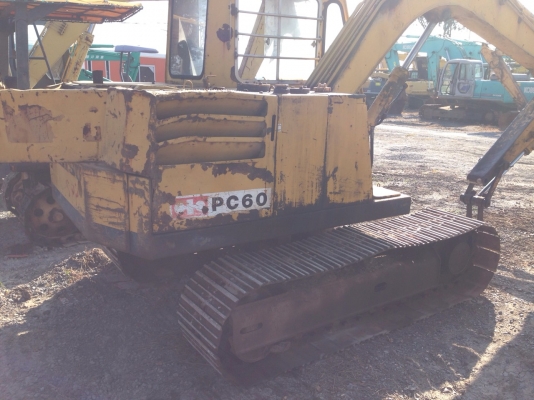 รถขุด KOMATSU PC60  เก่าไทยขายตามสภาพนะครับ