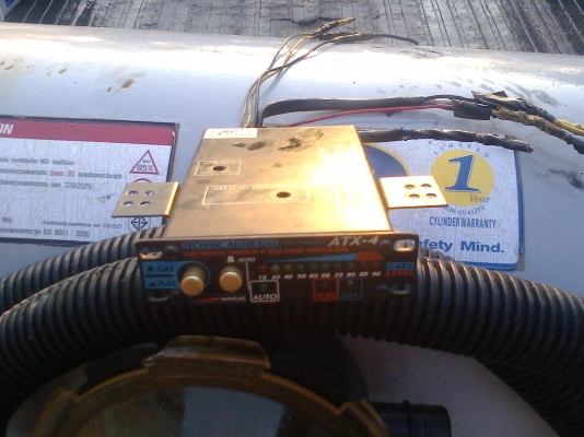 ขายอุปกรณ์ติดตั้งแก๊ส LPG ครับ มีครบทุกชิ้น ถังจุ 60 ลิตร ราคาต่อรองได้ครับ ขายอุปกรณ์ติดตั้งแก๊ส LPG ครับ มีครบทุกชิ้น ถังจุ 60 ลิตร ราคาต่อรองได้ครับ