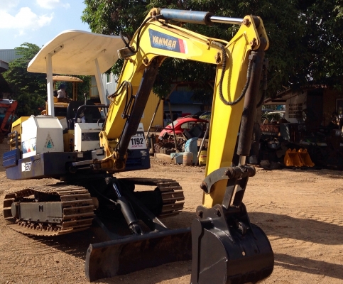 ถูกสุด(งดต่อขนย้ายเอง)ขายรถแบ็คโฮYANMAR -B27รถเก่านอกสวยเดิมสภาพดีพร้อมใช้งานมีเอกสาร(มีVDOชม)ติดต่อ085-5632278 นายภานุกูล