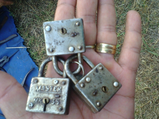 ปากกา 1 นิ้ว งานเยอรมัน+ฆ้อนทำทอง+กุญแจโบราณ ปากกา 1 นิ้ว งานเยอรมัน+ฆ้อนทำทอง+กุญแจโบราณ