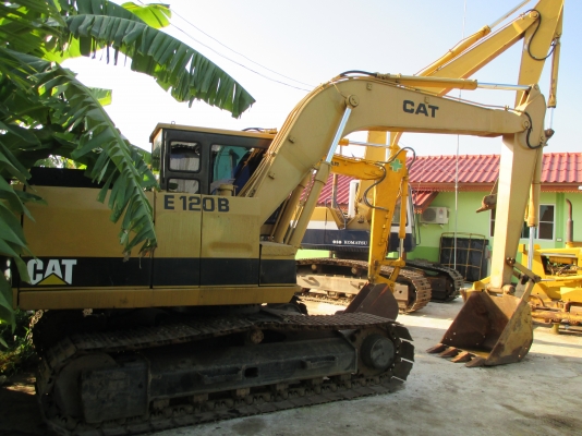 รถเก่า-ใน สภาพดี พร้อมใช้งาน ราคาเป็นกันเอง