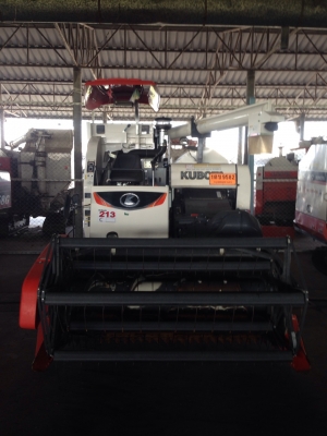 ดาวน์ 310,000 บาท รถเกี่ยวนวดข้าว  KUBOTA  DC70G ชั่วโมงน้อยสุดๆ ผ่อนได้มีประกัน