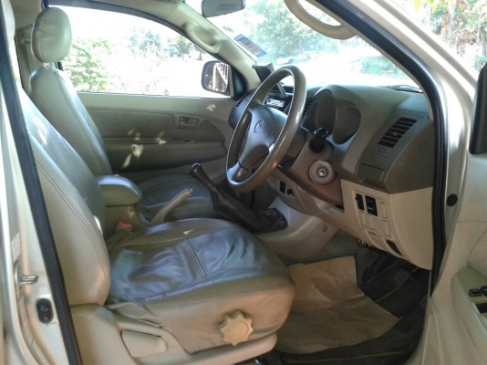 TOYOTA VIGO 4x4 4ประตู ปี48 คานหน้าเดิม เครื่องเดิม สีเดิมบางนางบวช