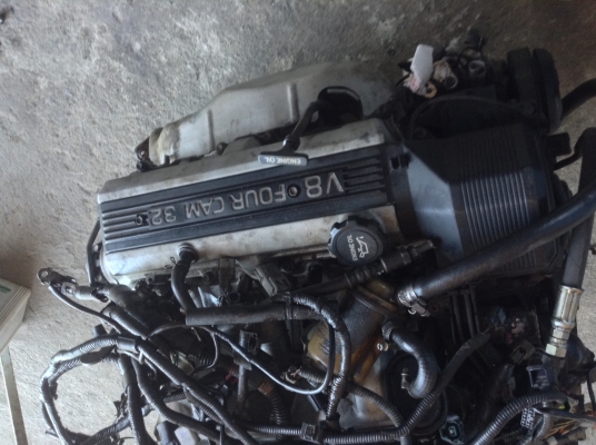 ขายเครื่องยนต์ 1UZ- FE V8