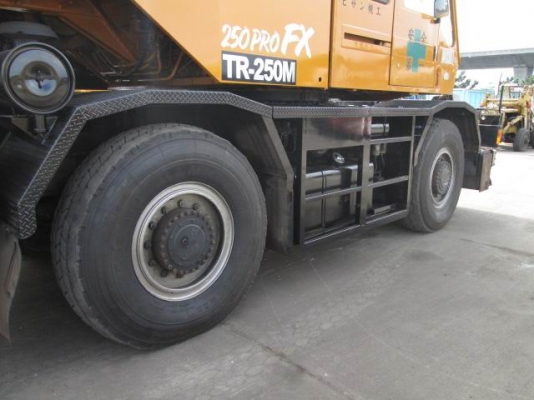 ขายเครน สภาพสวยพร้อมใช้งาน TADANO รุ่น TR250M-5