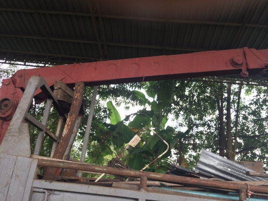 6ล้อติดเครนHINO KR360 ติดเครน3ตัน3ปลอก วางหัวเก๋งของมิตรซูฯ