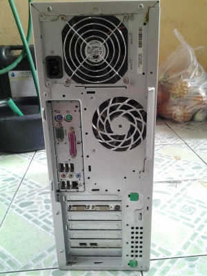 ขาย HP xw4400 Workstation ถูกๆๆ