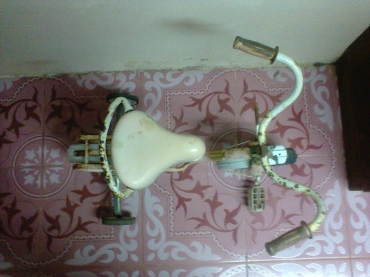 จักรยานเด็กโบราณ จักรยานเด็กโบราณ