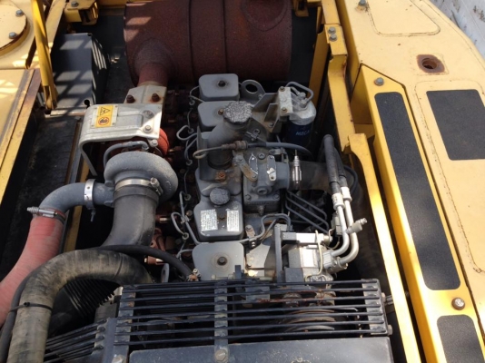 KOMATSU PC210LC(เท่ากับ 200-7)