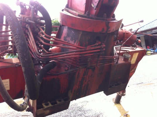 เครน UNIC 3 ตัน 4 ปลอก 3 ชัก ยกเสาไฟฟ้า 12 เมตรได้