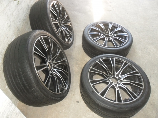 ล้อแม็ก 18นิ้ว 5รู100/114 พร้อมยาง สวยๆ 4 ล้อ ราคา 7900 บาท