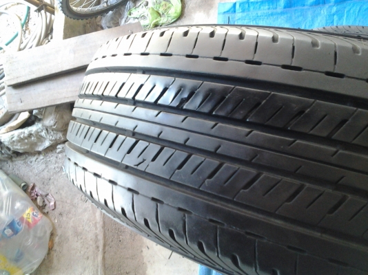 บริสโตน  205/70/15 กลางปี 12 ดอกหนาๆนุ่มๆ