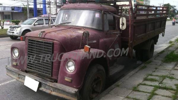 ลอร์ดสตาร์1600 เปลี่ยนเครื่องเป็นอิซุซุ195  อุปกรณ์มีครบ ภาษีขาดเล่มทะเบียนพร้อม