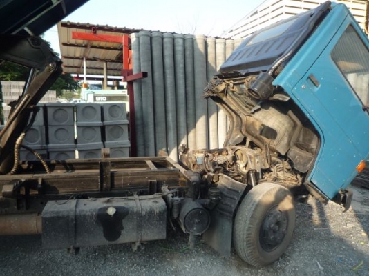 6 ล้อ NPR ปี35 ดั้มพ์ พร้อมใช้