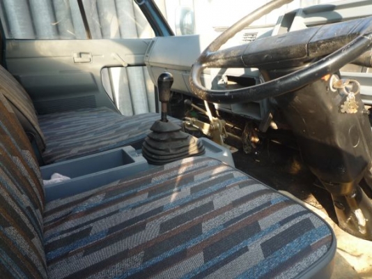 6 ล้อ NPR ปี35 ดั้มพ์ พร้อมใช้