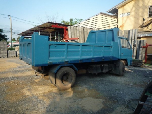 6 ล้อ NPR ปี35 ดั้มพ์ พร้อมใช้