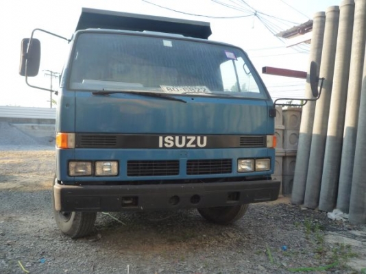 6 ล้อ NPR ปี35 ดั้มพ์ พร้อมใช้