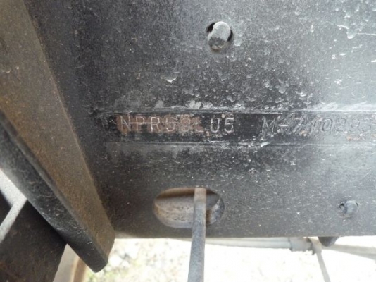 6 ล้อ NPR ปี35 ดั้มพ์ พร้อมใช้