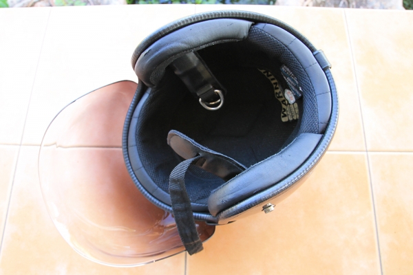 หมวกกันน็อค alpha rays (Free Size) ยกชิวขึ้นได้ (มีหลายใบ)