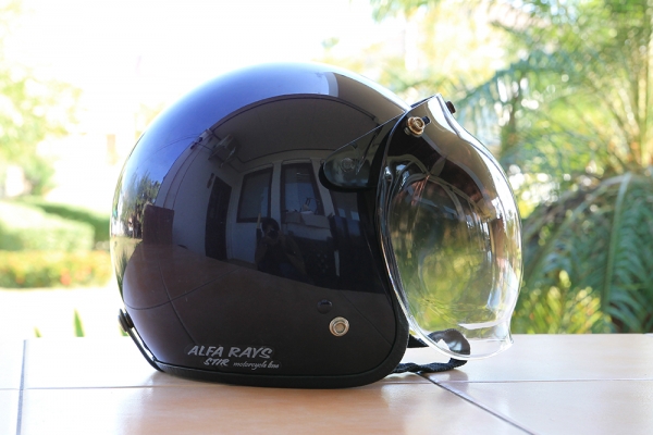 หมวกกันน็อค alpha rays (Free Size) ยกชิวขึ้นได้ (มีหลายใบ)