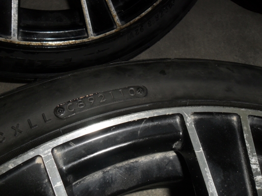 ล้อแม็ก 18นิ้ว 5รู100/114 พร้อมยาง สวยๆ 4 ล้อ ราคา 7900 บาท