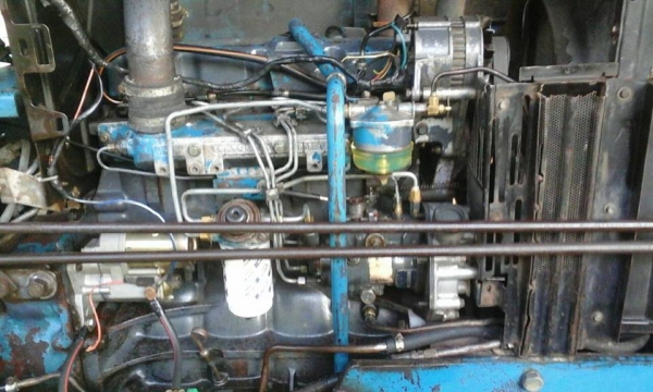 ***ขายแล้วครับขอบคุณ Truck2hand ขายรถไถเพลาเดียว ราคาเบาๆ FORD 6640 แท้ตัวเต็ม เครื่องเดิม เกียร์เดิม ปั้มเดิม เครื่อง ดีสตาร์ทติดง่าย แน่นดี แรงดี เกียร์ดีไม่หลุด ช่วงล่างได้ ปั้มดีแรง ทำงานดี คล่องตัว ท้ายดี ยกหางดีเร็ว ยางดี2เส้นพอใช2เส้น รถใช้งาน ทำงา