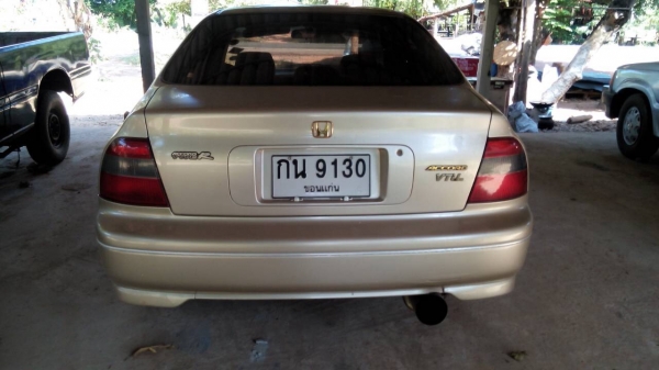 ขายฮอนด้าแอคคอร์ด  รถบ้านไม่เคยเกิดอุบัติเหตุเครื่องเสียงชุดใหญ่ ราคาถูกๆ