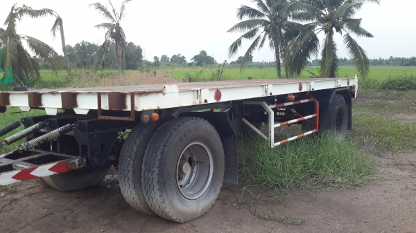 ขายลูกพ่วงพื้นเรียบ สภาพสวยสนใจติดต่อ เอ็มทีเจริญยนต์