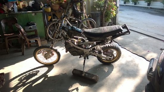 ขายมอไซค์ ซูซูกิ อากี่ร่าแต่งวิบาก8500