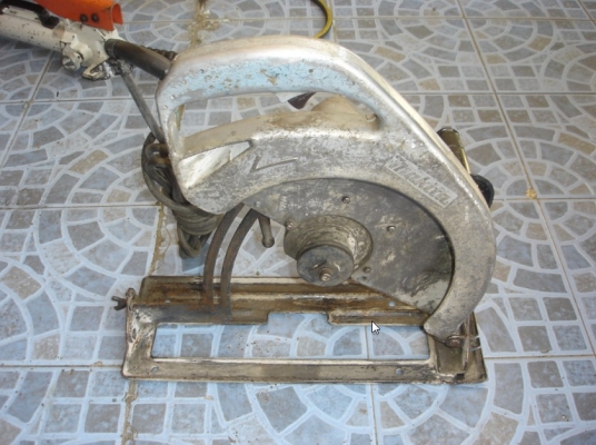 ขายเลื่อยวงเดือน 13 นิ้ว makita รุ่น 5103N (1,750w.)