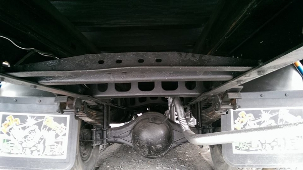 ุ6 ล้อติดเครน ยูนิค 3 ตัน เครื่อง 150 แรง กระบะยาว 5.30