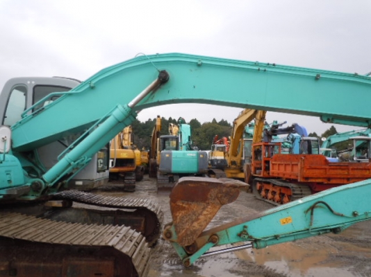 รถแบคโฮเก่าญี่ปุ่น Kobelco SK200LC-6 บูมยาว 15 เมตร