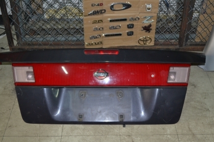 ขายฝาท้าย NISSAN SUNNY B14 ขายฝาท้าย NISSAN SUNNY B14