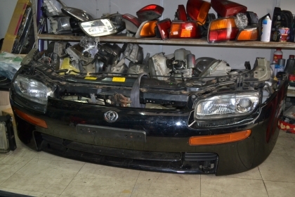 ขายแผงหน้าตัด MAZDA  ASTINA ตาหยี