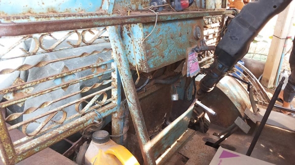 **88,000 บ.ต่อรอง**ขายแต๋น4ล้อเพลาลอย เครื่อง KUBOTA ET11แรง เกียร์ NISSAN คาบ้อล คานหน้า BUDDY เฟืองท้ายเพลาลอย ELF คัสซีหน้า4 เครื่องดีสตาร์ทติดง่าย แน่นดี เสียงดี แรง เกียร์ดีไม่หลุด คัสซีดี เดิมๆไม่ผุ แหนบเสริมแล้ว กระบะพื้นไม้คอกไม้สภาพดี พื้นดี คอกด **88,000 บ.ต่อรอง**ขายแต๋น4ล้อเพลาลอย เครื่อง KUBOTA ET11แรง เกียร์ NISSAN คาบ้อล คานหน้า BUDDY เฟืองท้ายเพลาลอย ELF คัสซีหน้า4 เครื่องดีสตาร์ทติดง่าย แน่นดี เสียงดี แรง เกียร์ดีไม่หลุด คัสซีดี เดิมๆไม่ผุ แหนบเสริมแล้ว กระบะพื้นไม้คอกไม้สภาพดี พื้นดี คอกด