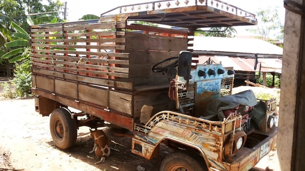 **88,000 บ.ต่อรอง**ขายแต๋น4ล้อเพลาลอย เครื่อง KUBOTA ET11แรง เกียร์ NISSAN คาบ้อล คานหน้า BUDDY เฟืองท้ายเพลาลอย ELF คัสซีหน้า4 เครื่องดีสตาร์ทติดง่าย แน่นดี เสียงดี แรง เกียร์ดีไม่หลุด คัสซีดี เดิมๆไม่ผุ แหนบเสริมแล้ว กระบะพื้นไม้คอกไม้สภาพดี พื้นดี คอกด **88,000 บ.ต่อรอง**ขายแต๋น4ล้อเพลาลอย เครื่อง KUBOTA ET11แรง เกียร์ NISSAN คาบ้อล คานหน้า BUDDY เฟืองท้ายเพลาลอย ELF คัสซีหน้า4 เครื่องดีสตาร์ทติดง่าย แน่นดี เสียงดี แรง เกียร์ดีไม่หลุด คัสซีดี เดิมๆไม่ผุ แหนบเสริมแล้ว กระบะพื้นไม้คอกไม้สภาพดี พื้นดี คอกด