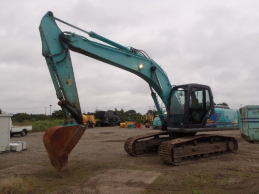 Kobelco SK200-6ES-YN10-40374- ปี 2005 นำเข้าจากญี่ปุ่น ราคาถูก !