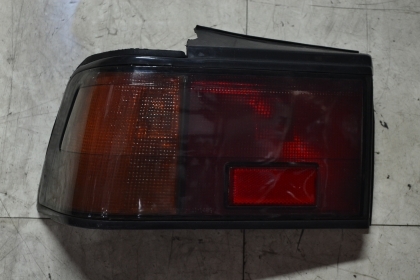 ขายไฟท้าย HONDA ACCORD 88