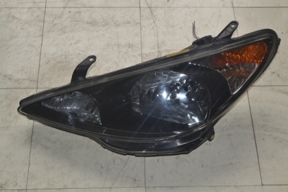 ขายเสื้อไฟใหญ่หน้า TOYOTA ESTIMA (โคมดำ โคมขาว)