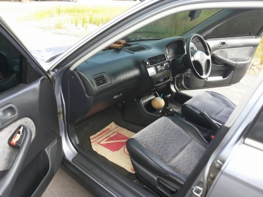 Civic ตาโต ปี98 รถสภาพเดิมๆสวยกริ๊บสีเงาๆเจ้าของขายเองราคาถูกด่วนๆ