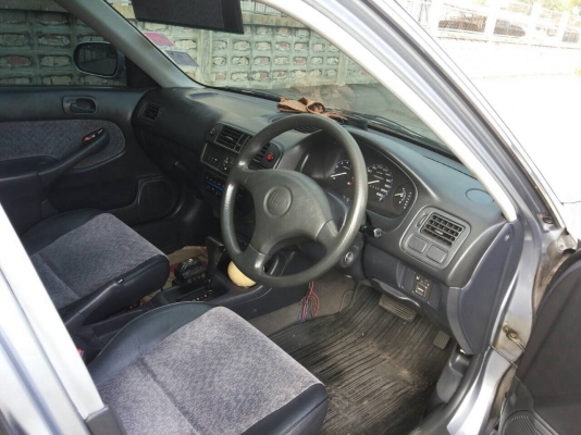 Civic ตาโต ปี98 รถสภาพเดิมๆสวยกริ๊บสีเงาๆเจ้าของขายเองราคาถูกด่วนๆ