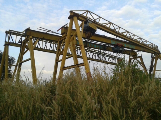 ขายด่วนครับ เพาวเวอร์เครน ครบชุด พร้อมราง จำนวน 4 ชุด สภาพพร้อมใช้งาน